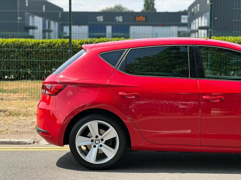 Seat Leon Hatchback 2.0 Tdi Cr Fr Euro 5 Ss 201515 Red #5