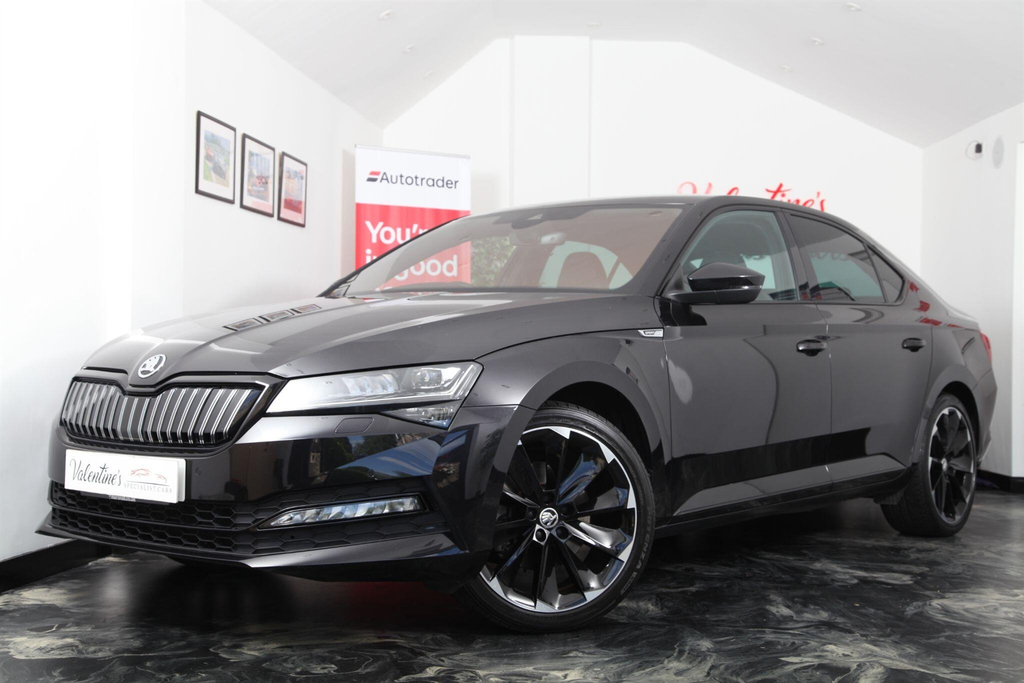 Skoda Superb 1.4 Tsi Iv 13Kwh Sportline Plus Dsg Euro 6 Ss 5 Black