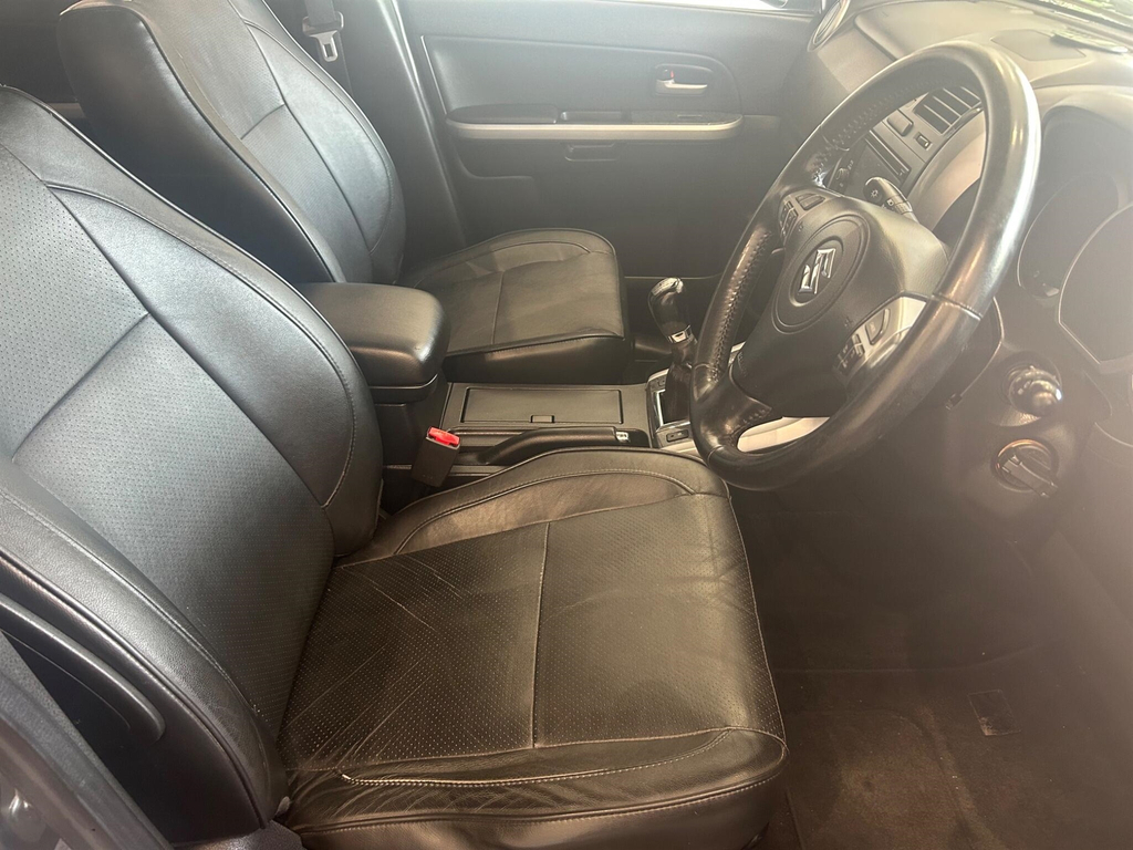 Suzuki Grand Vitara Sz4 Silver #29