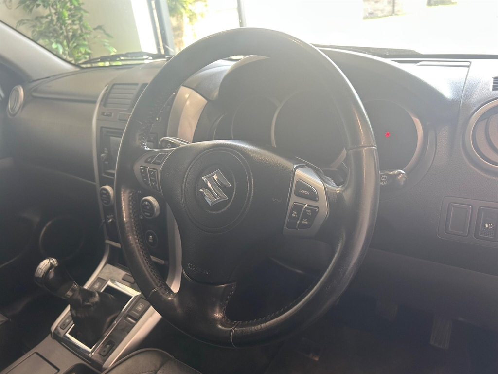 Suzuki Grand Vitara Sz4 Silver #28