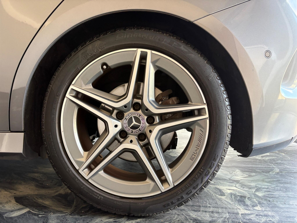 Mercedes-Benz B Class B180 Sport Executive 2020 Grey #37