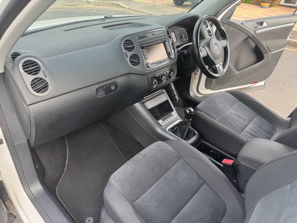 Volkswagen Tiguan Tdi Bluemotion Tech S Grey #11