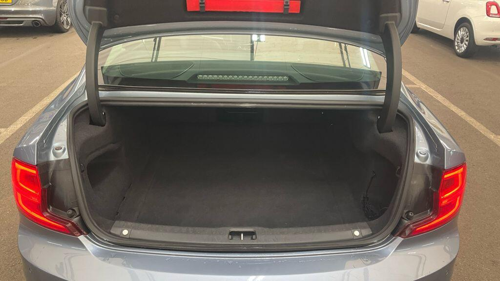 Volvo S90 D4 Inscription Blue #9
