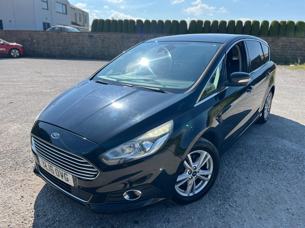 Ford S-Max 2.0 Tdci Titanium Euro 6 Ss YL16OVG #3