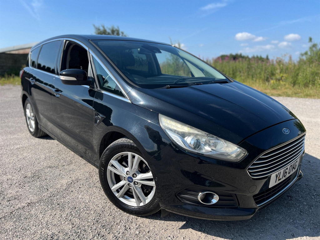 Ford S-Max 2.0 Tdci Titanium Euro 6 Ss YL16OVG #5