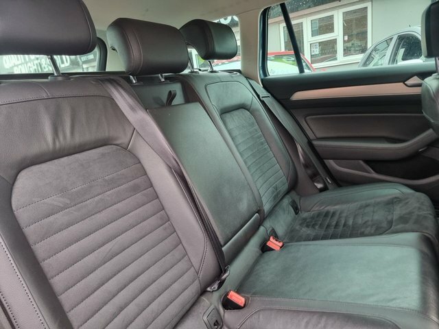 Volkswagen Passat Saloon 2.0 Tdi Bluemotion Tech Se Business Euro 6 Silver #23