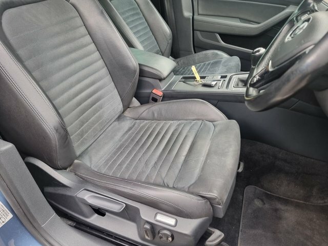 Volkswagen Passat Saloon 2.0 Tdi Bluemotion Tech Se Business Euro 6 Silver #16