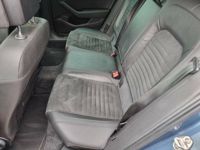 Volkswagen Passat Saloon 2.0 Tdi Bluemotion Tech Se Business Euro 6 Silver #25