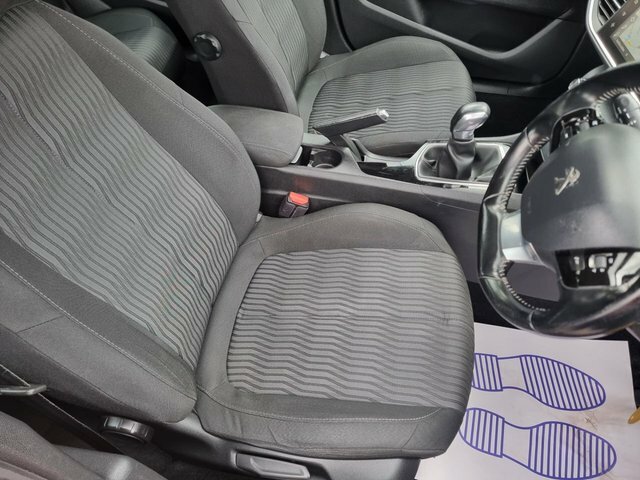 Peugeot 308 SW Active Blue #11