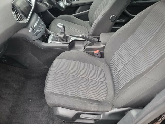 Peugeot 308 SW Active Blue #18