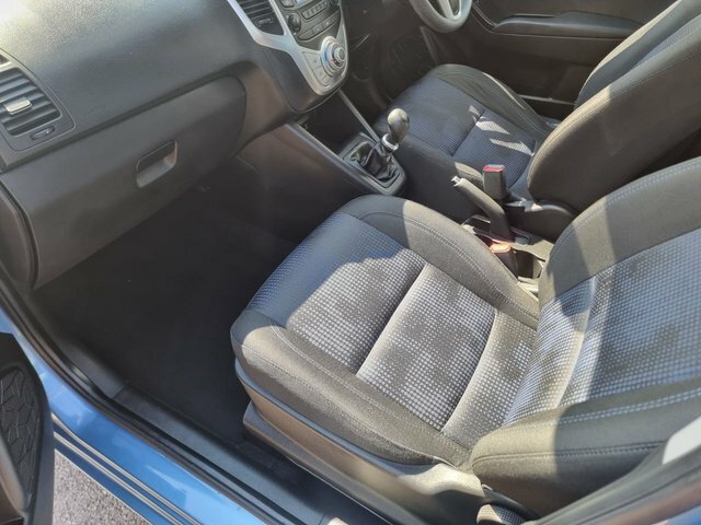 Hyundai Ix20 1.6 Active Hatchback Euro 5 123 B Blue #23