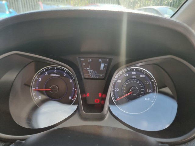 Hyundai Ix20 1.6 Active Hatchback Euro 5 123 B Blue #12