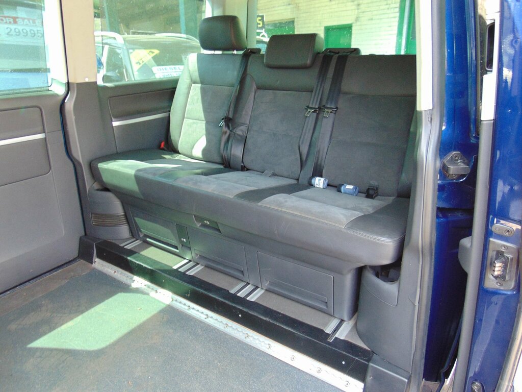 Volkswagen Caravelle Se Tdi 130 E4 Green #8