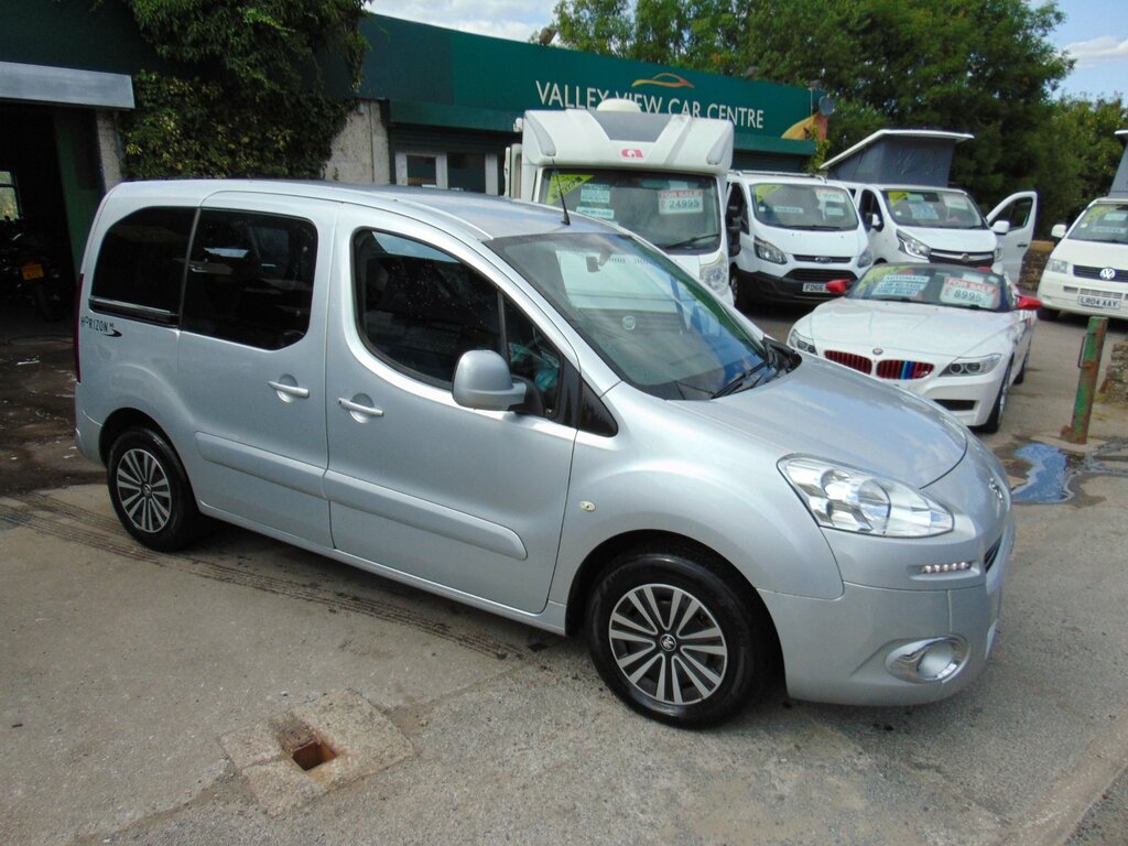Peugeot Partner Tepee 1.6 Hdi Tepee S Mpv 135 Gkm, 9 Silver