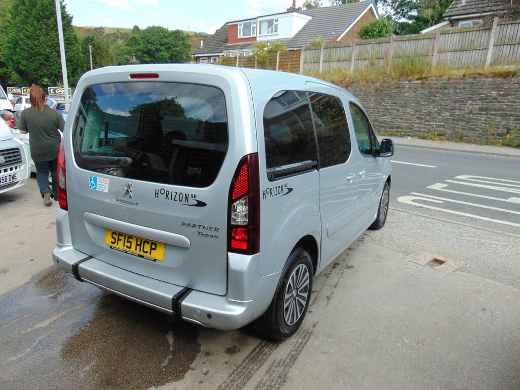 Peugeot Partner Tepee 1.6 Hdi Tepee S Mpv 135 Gkm, 9 Silver #4