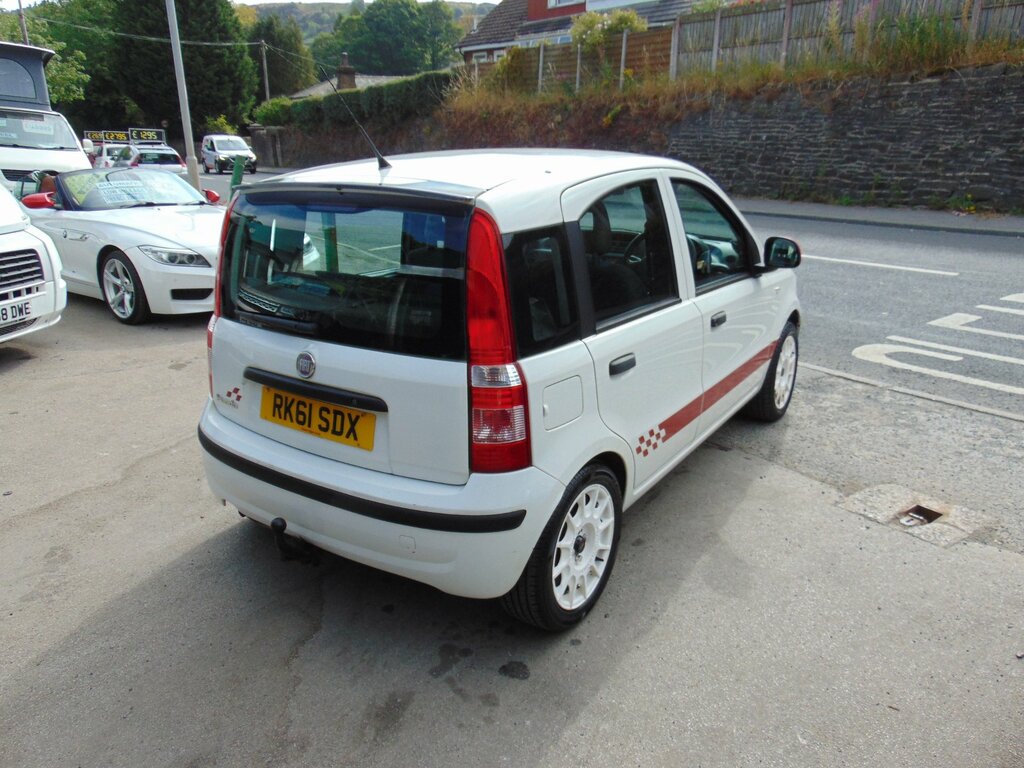 Fiat Panda 1.2 Active Hatchback 113 Gkm, White #3