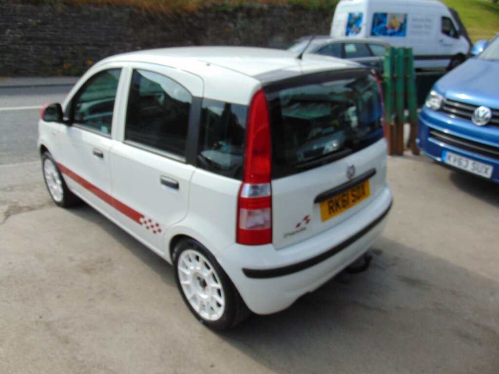 Fiat Panda 1.2 Active Hatchback 113 Gkm, White #2