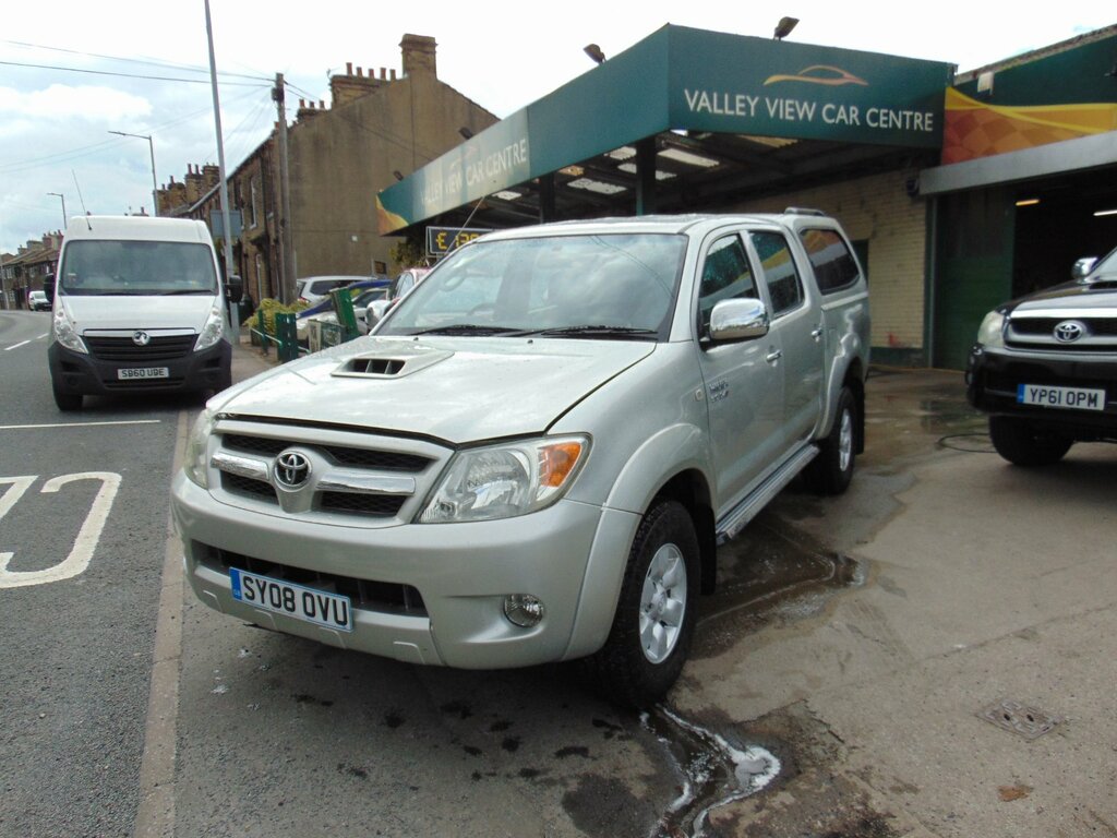 Toyota HILUX 4X4 D-4d Dc Silver #2