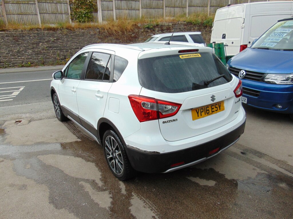 Suzuki SX4 1.6 Ddis Sz5 Suv Allgrip Euro 5 White #3