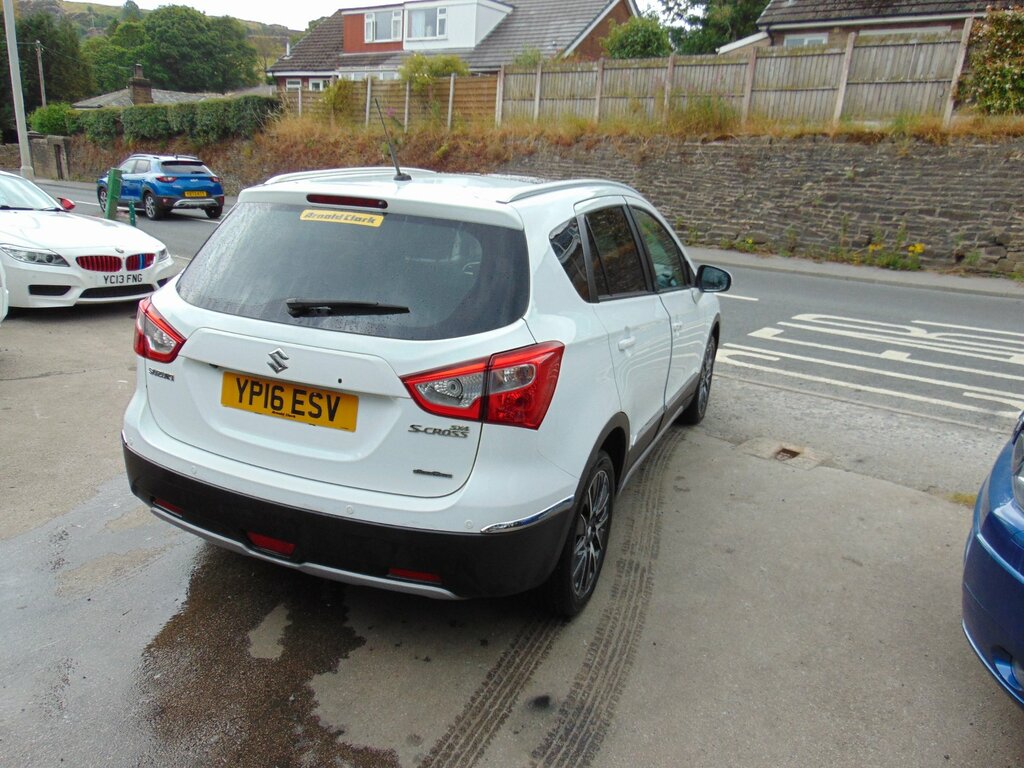 Suzuki SX4 1.6 Ddis Sz5 Suv Allgrip Euro 5 White #4