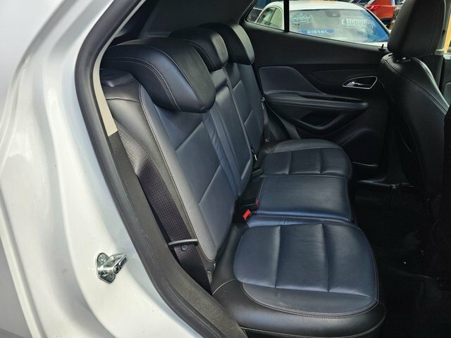 Vauxhall Mokka 2014 1.7 Cdti Se Suv 2Wd Euro 5 1 White #6
