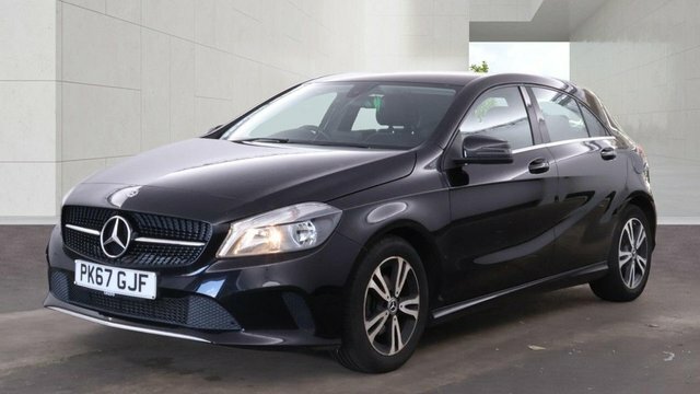Mercedes-Benz A Class 2017 1.5 A180d Se Hatchback Euro Black #2