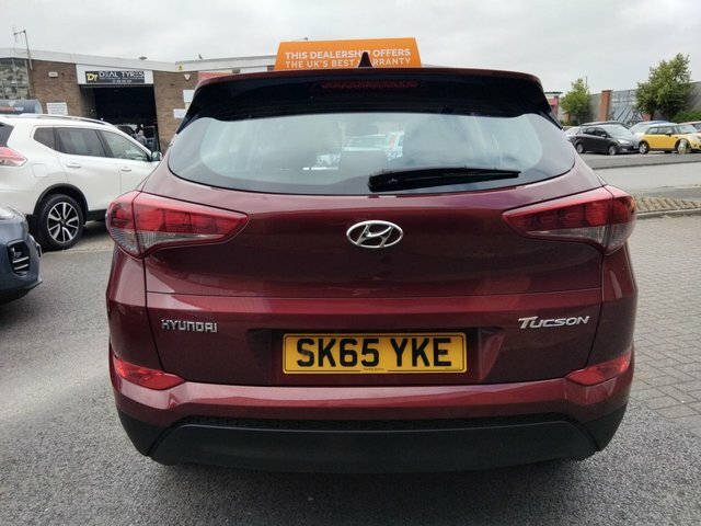 Hyundai Tucson 2015 1.7 Crdi Blue Drive S Suv E Red #6