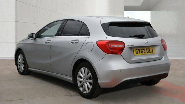 Mercedes-Benz A Class 2013 1.8 A180 Cdi Se Hatchback 7G-dct E GY63UKJ Silver #3