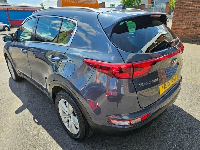 Kia Sportage 2016 1.7 Crdi 2 Suv Euro 6 Ss Blue #3