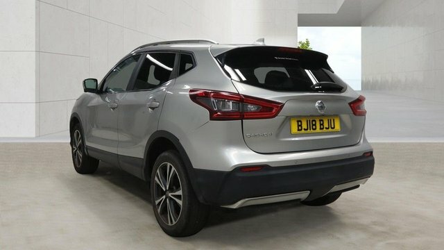 Nissan Qashqai 2018 1.5 Dci N-connecta Suv Euro Silver #3