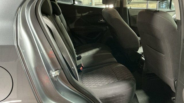 Vauxhall Mokka White #7
