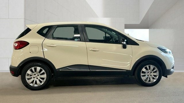 Renault Captur 2017 0.9 Tce Energy Expression Suv Ma White #4