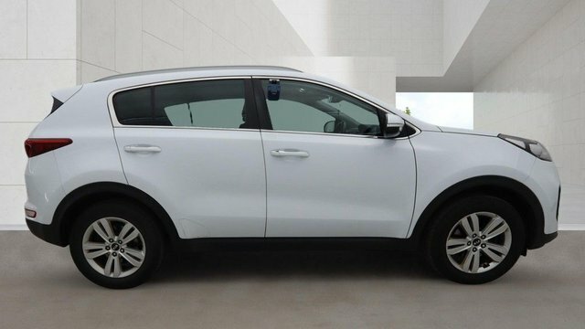 Kia Sportage 2017 1.6 Gdi 2 Suv Euro 6 Ss White #5
