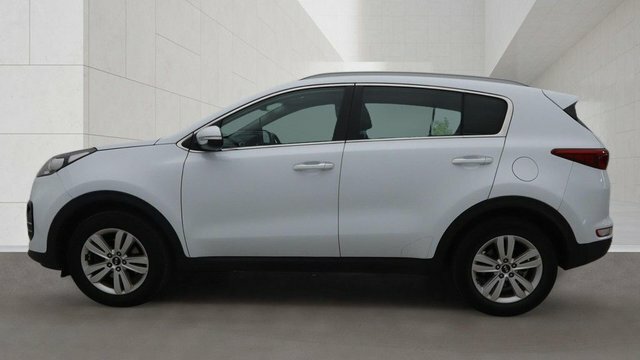 Kia Sportage 2017 1.6 Gdi 2 Suv Euro 6 Ss White #6
