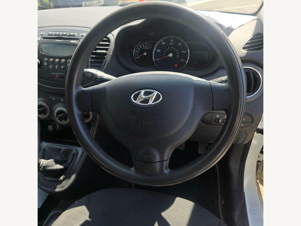 Hyundai I10 1.2 Active Euro 5 2,982 Car Details  #9