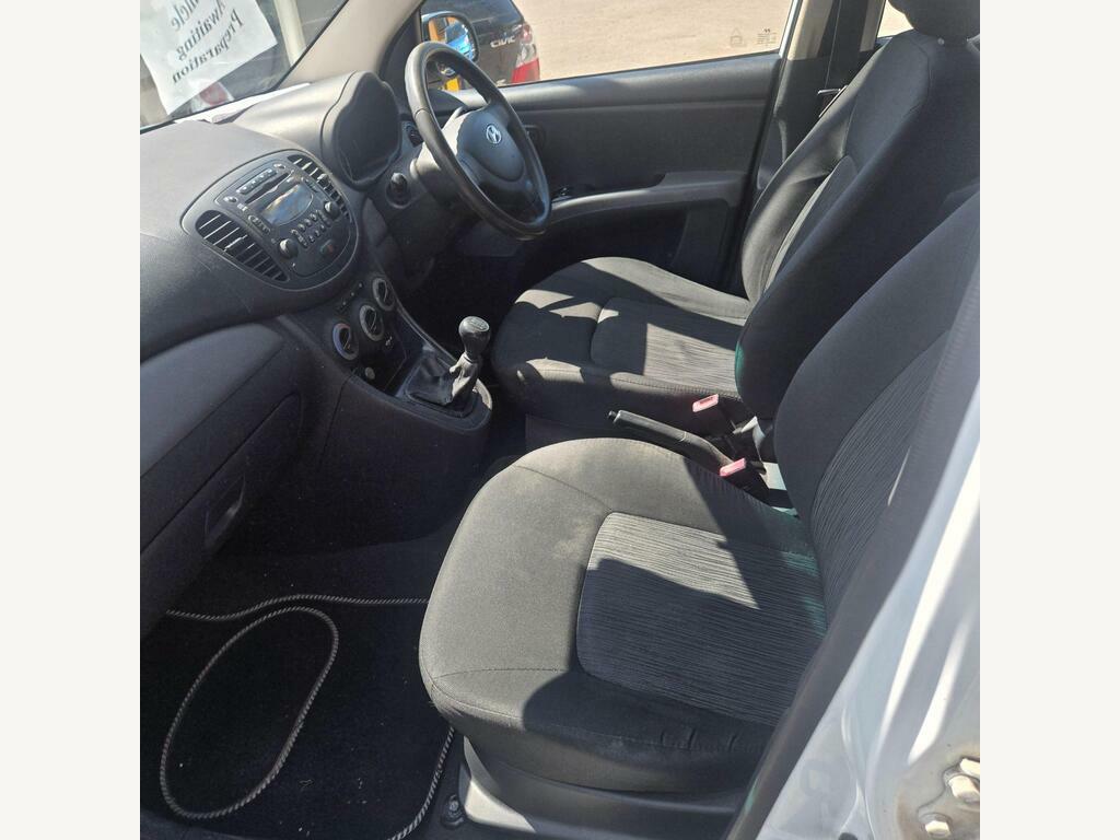 Hyundai I10 1.2 Active Euro 5 2,982 Car Details  #5