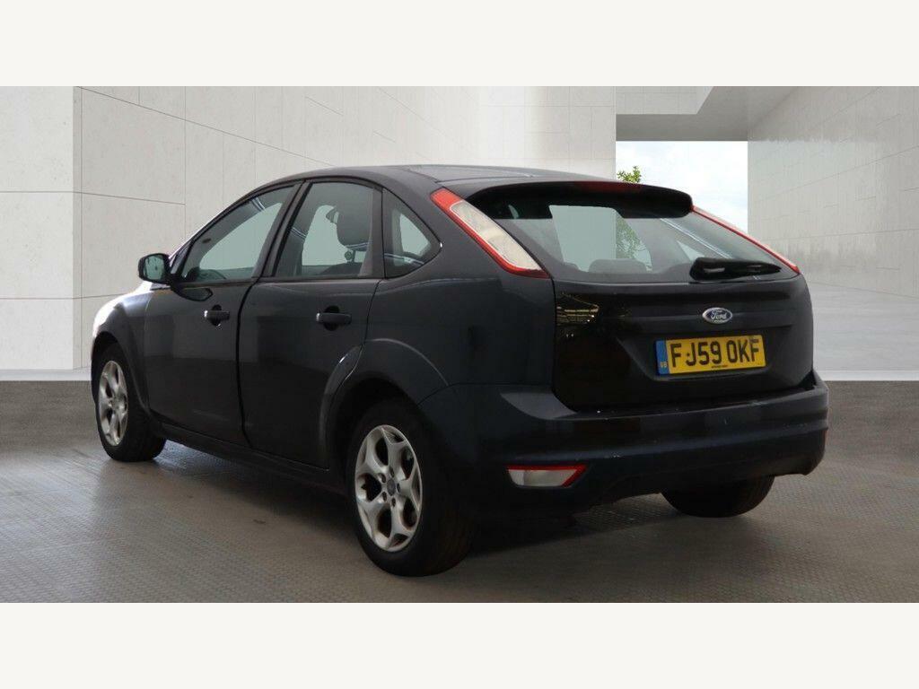 Ford Focus 1.6 Style Black #3
