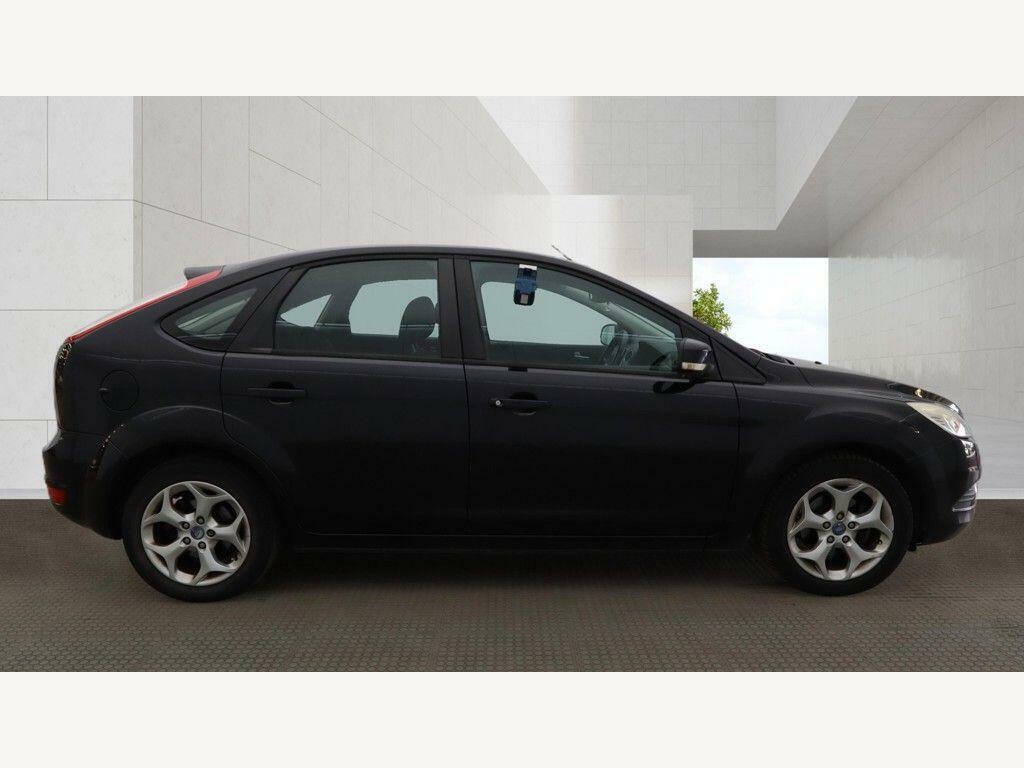 Ford Focus 1.6 Style Black #5