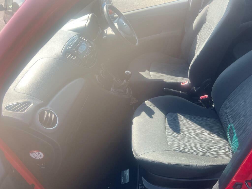 Hyundai I10 1.2 Active Euro 5 Red #5