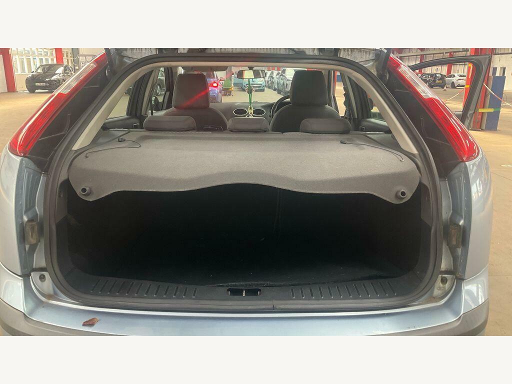 Ford Focus 1.6 Zetec Climate Blue #9
