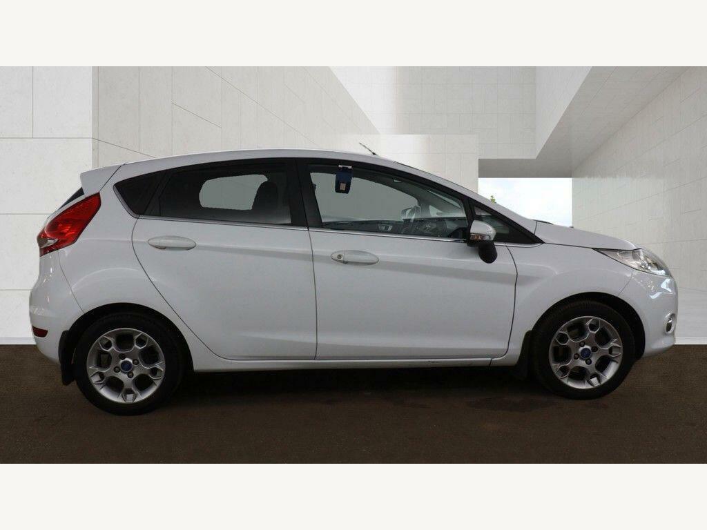 Ford Fiesta 1.25 Zetec White #5