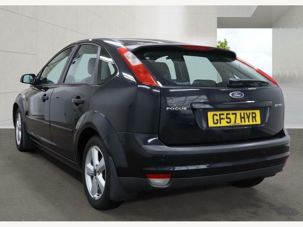 Ford Focus 1.6 Zetec Climate Black #4