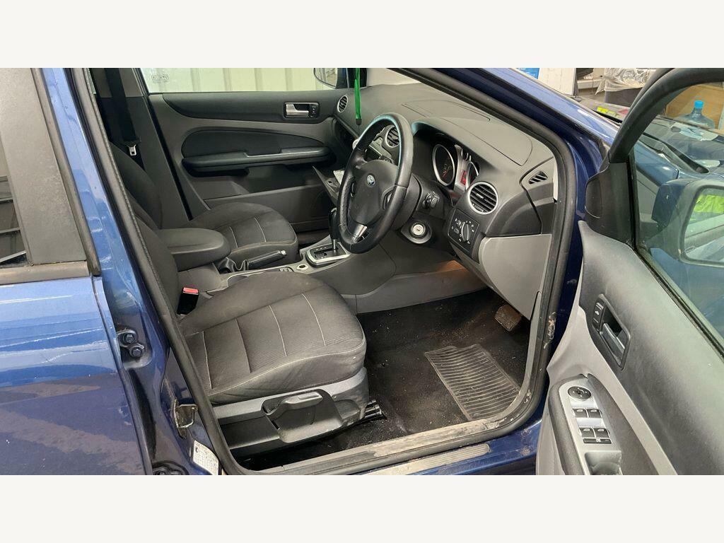 Ford Focus 1.6 Titanium Blue #2