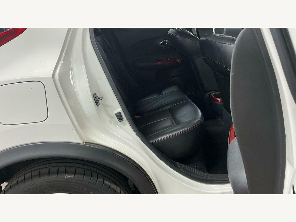 Nissan Juke 1.6 Kuro White #9