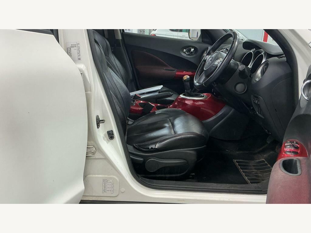 Nissan Juke 1.6 Kuro White #2