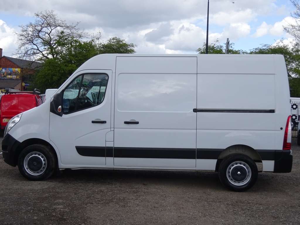 Renault Master 2.3 Dci 35 Business White #7