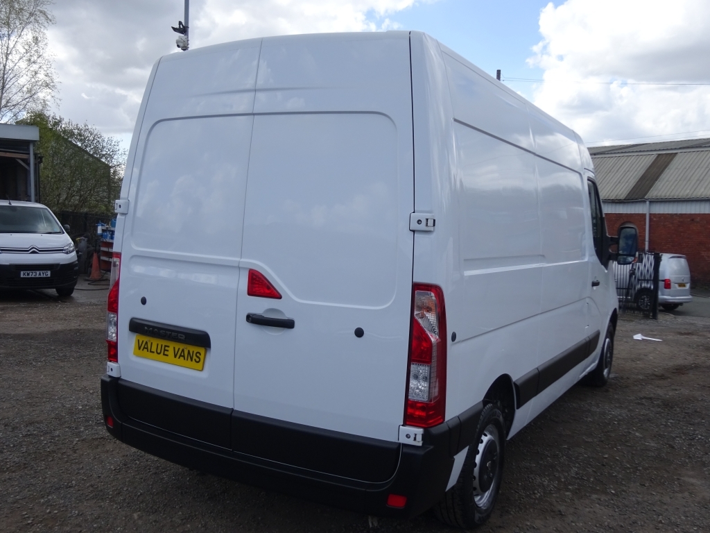 Renault Master 2.3 Dci 35 Business White #16