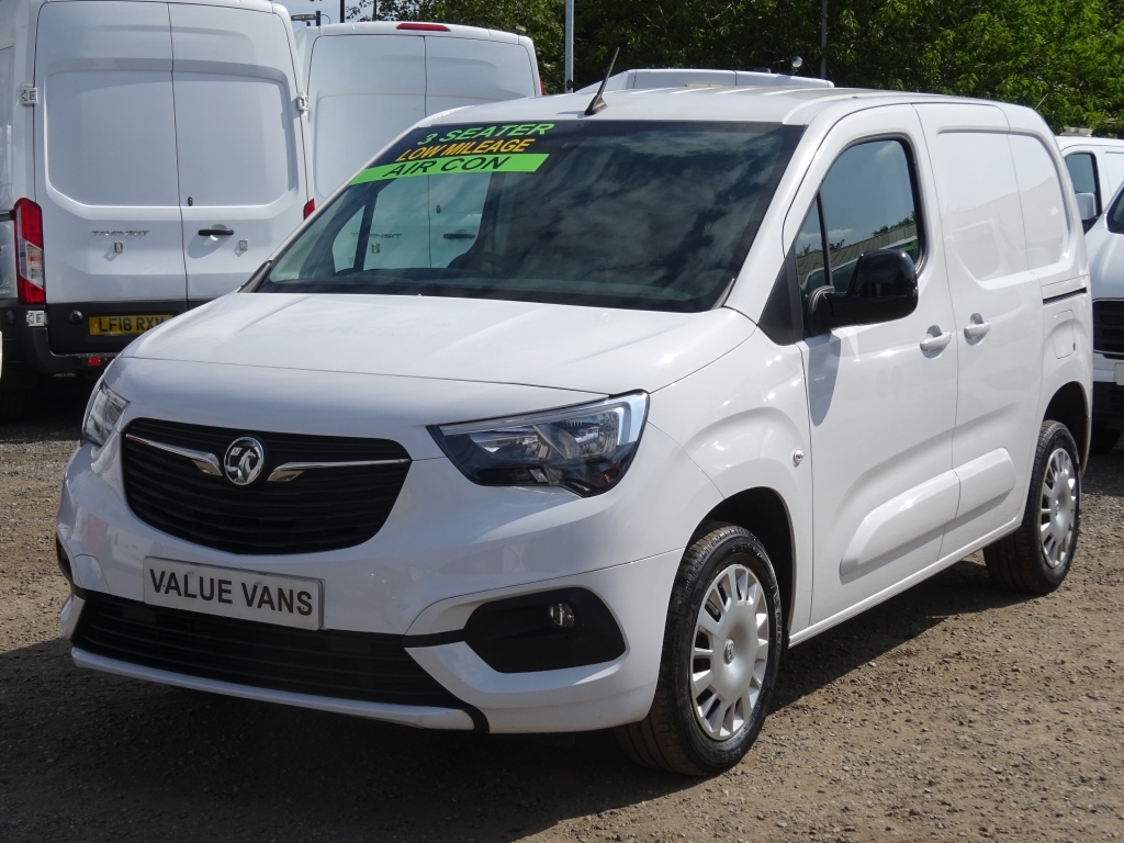 Vauxhall Combo Cargo Pro L1 White #3
