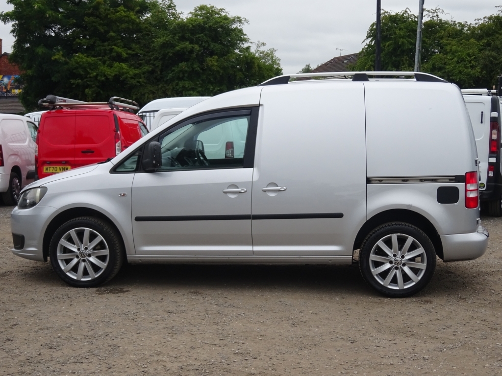 Volkswagen Caddy 1.6 Tdi C20 L1 White #8