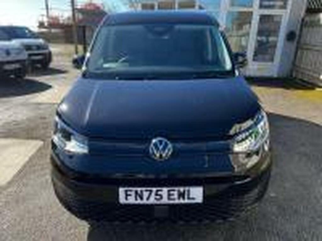 Volkswagen Caddy Maxi 1.5 Tsi Ehybrid C20 19.7Kwh Commerce Plus Dsg Lwb Black